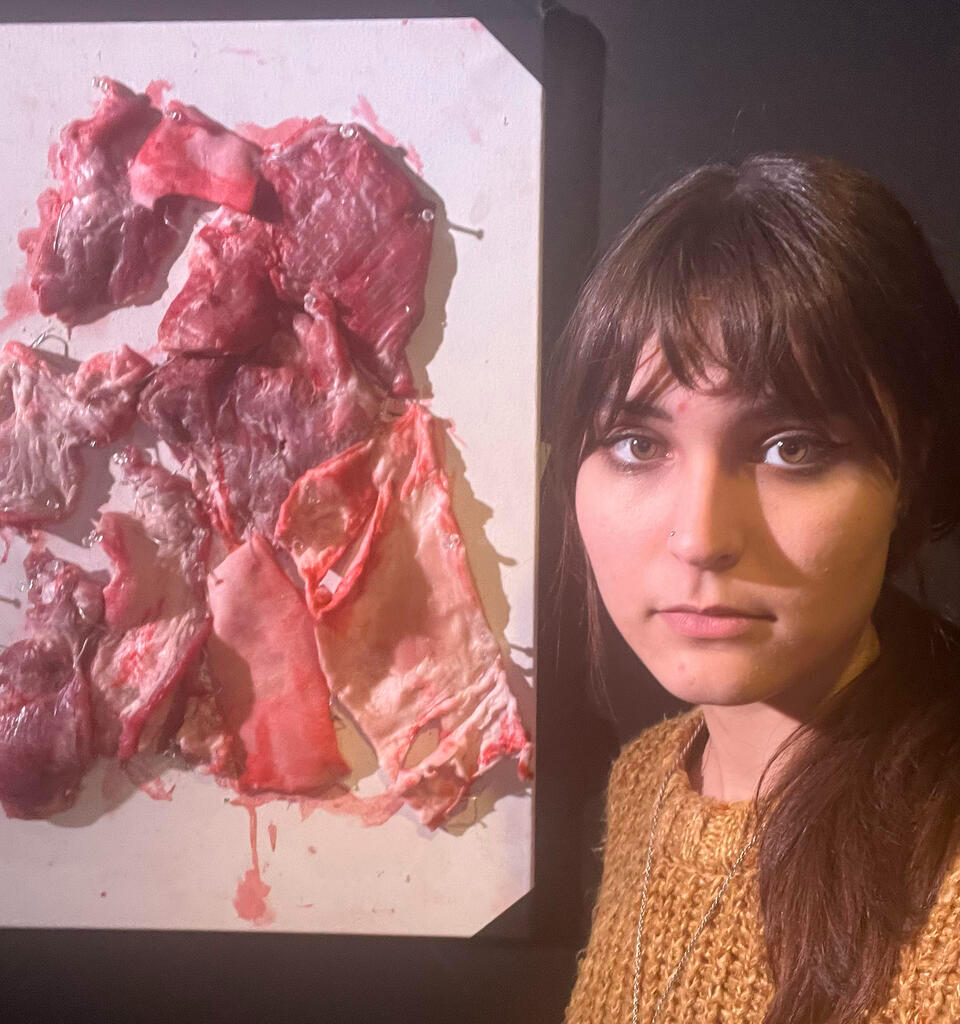 selfie with mounted skin canvas