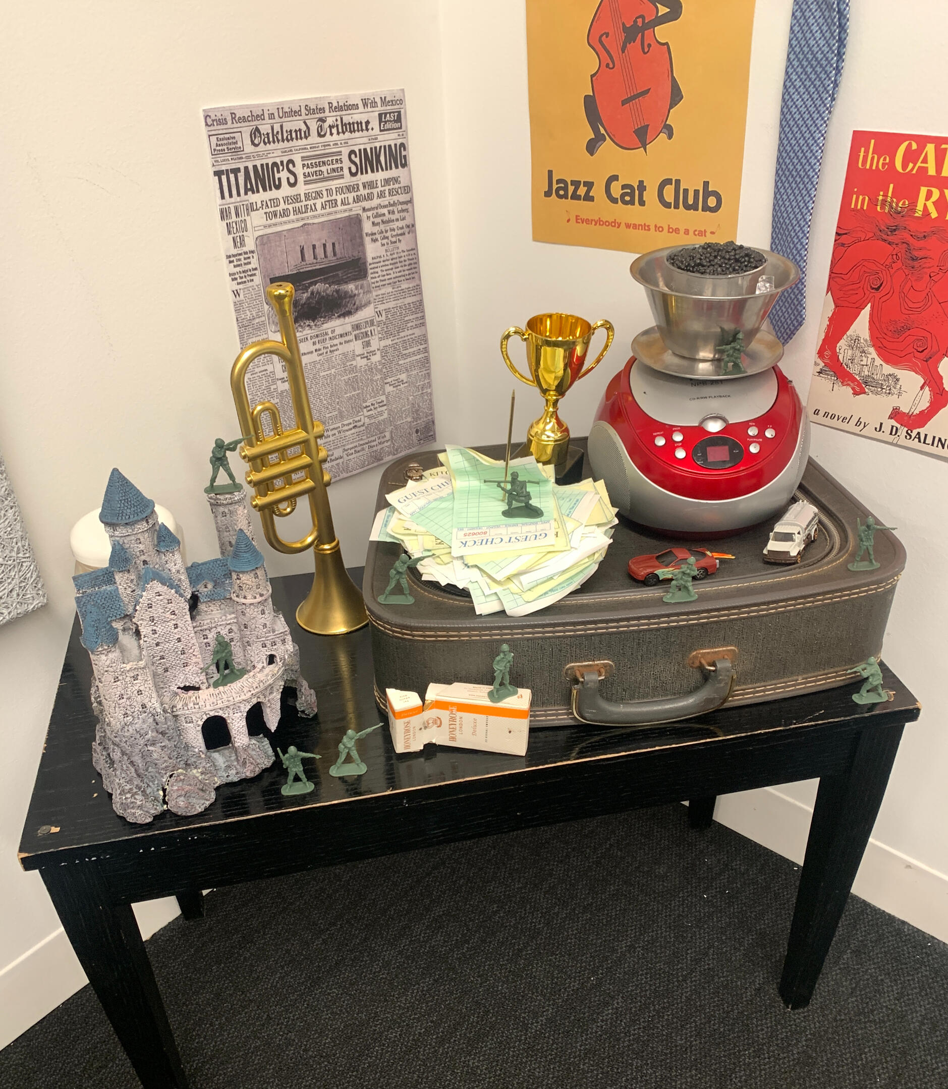 randolph's room - details