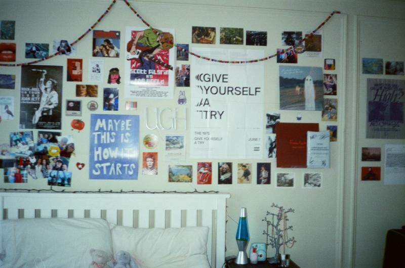 bedroom - posters closeup
