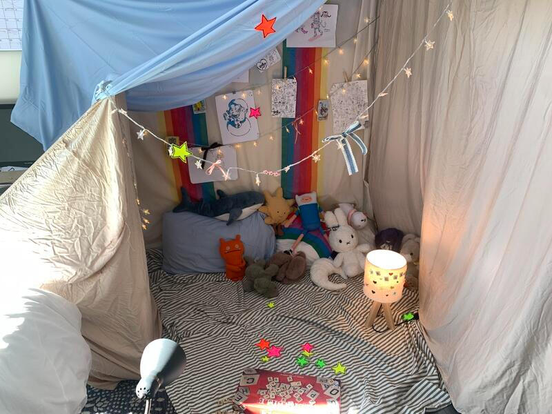 sleepover tent