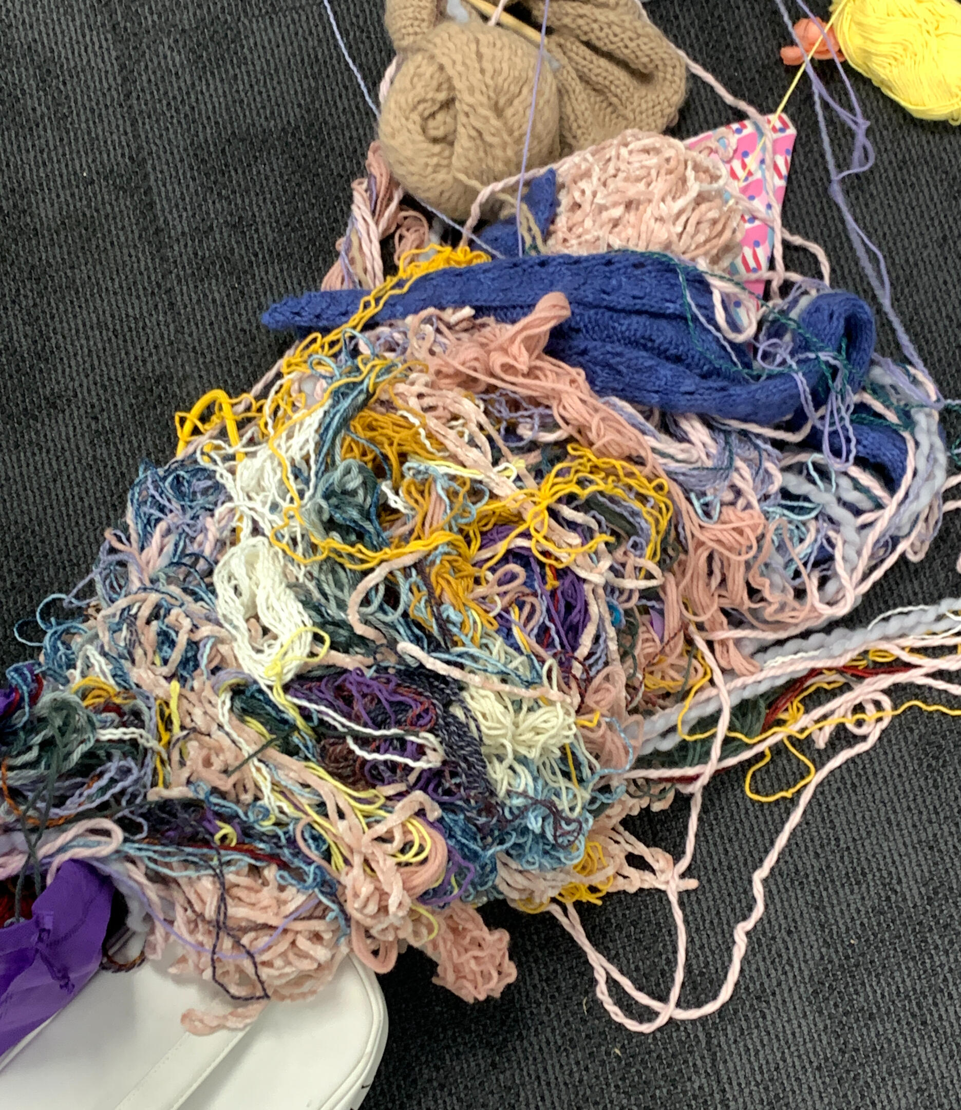 so much yarn!!!